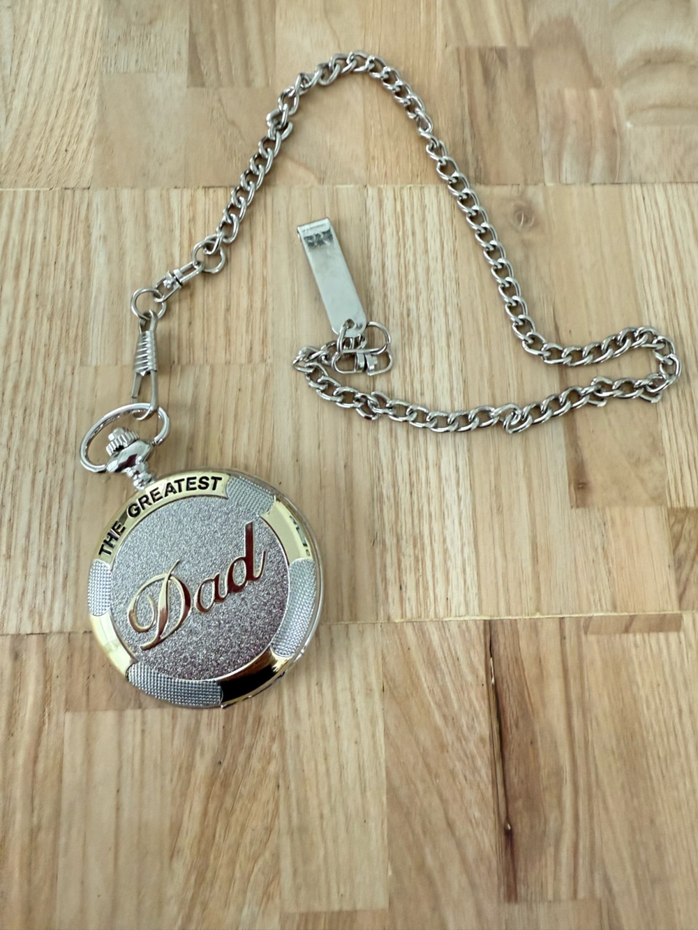 Unbranded the greatest dad two tone pocket watch NEW BATTERY